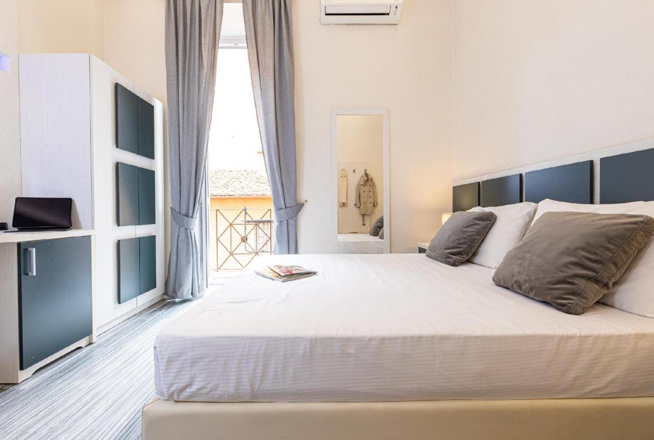 Bb'S Suites Corso โรม ภายนอก รูปภาพ