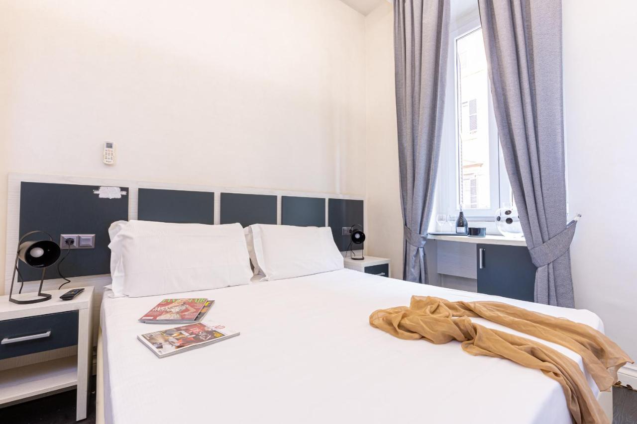 Bb'S Suites Corso โรม ภายนอก รูปภาพ